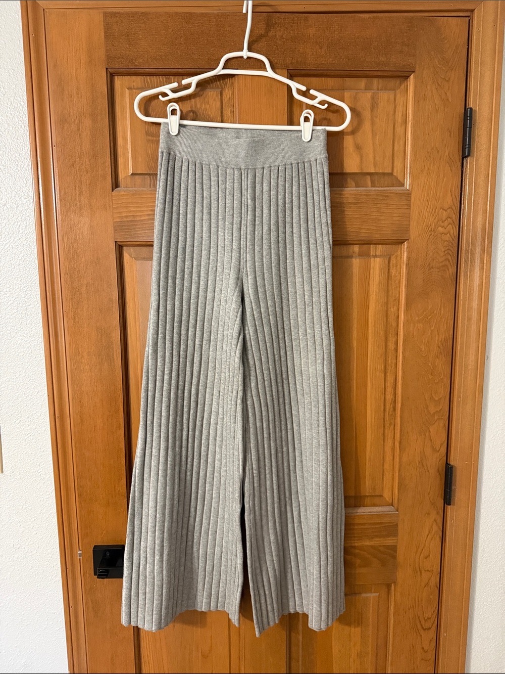 Sincerely Jules new w/o tags knit pants
